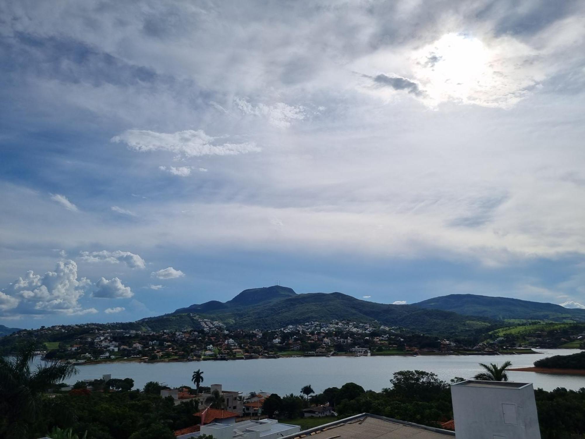 Recanto Brenda - Casa Luxo Capitolio Com Vista Pro Lago, Escarpas E Morrochapeu Экстерьер фото