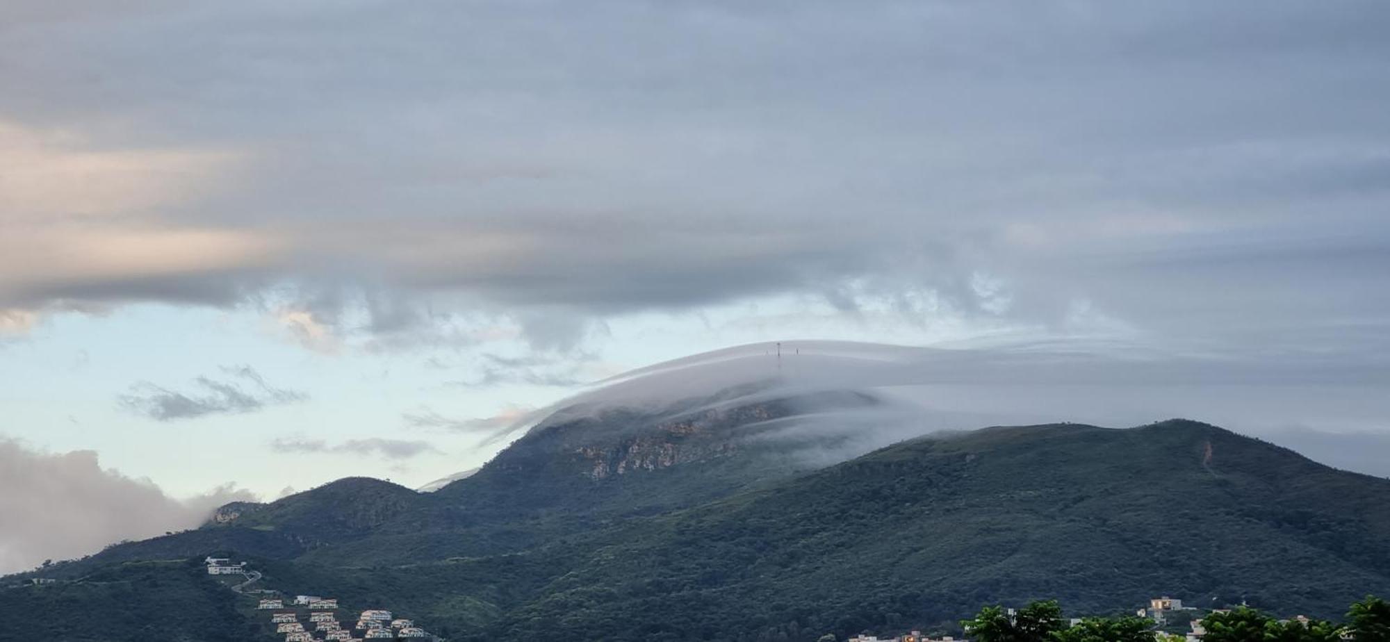 Recanto Brenda - Casa Luxo Capitolio Com Vista Pro Lago, Escarpas E Morrochapeu Экстерьер фото